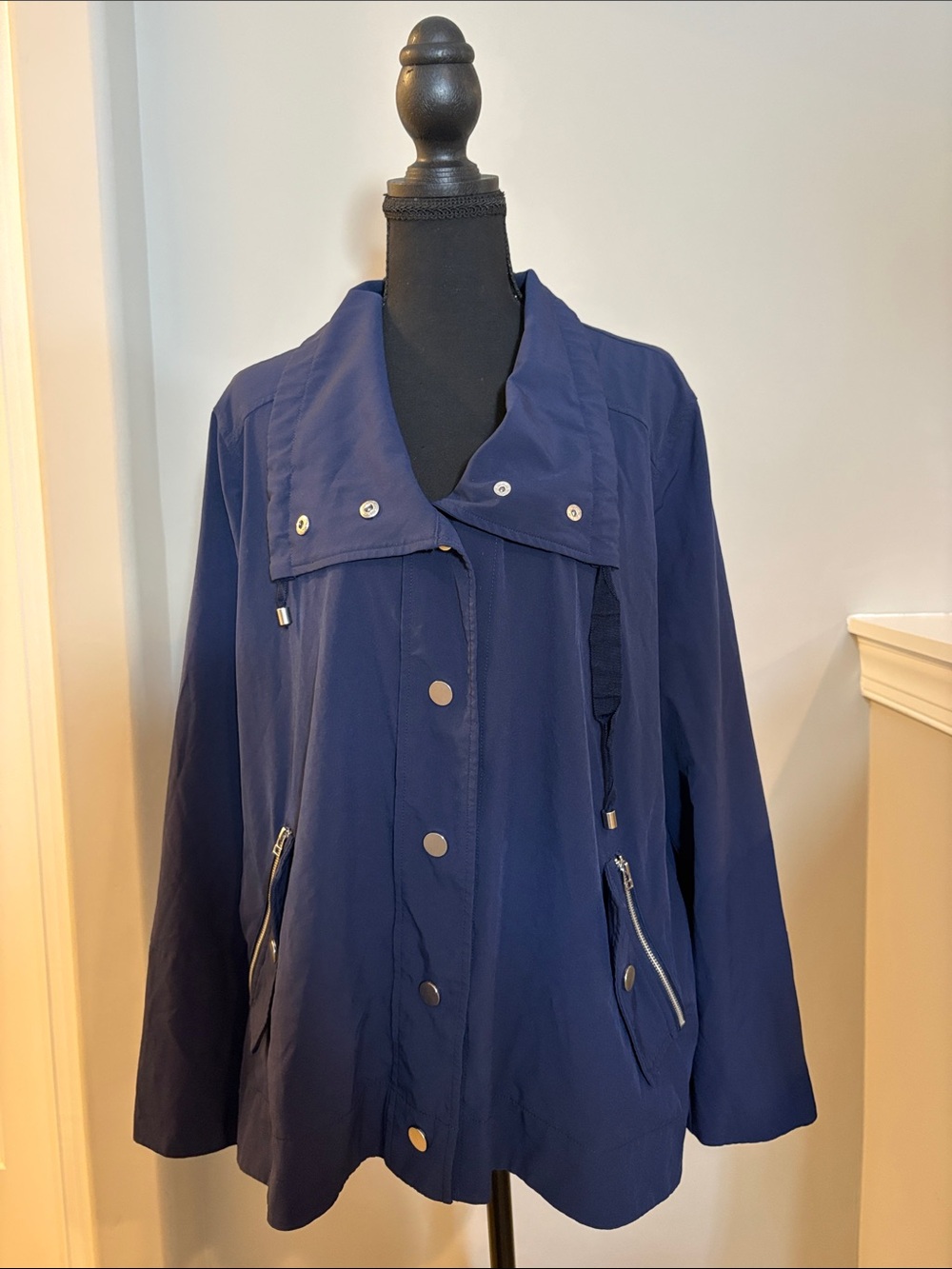 zenergy by Chico’s Classic Navy Utility Jacket with Snap Front
